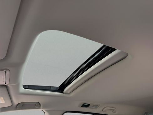 New 2026 Honda Odyssey EX-L image 11