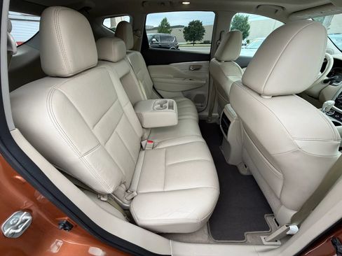 Used 2015 Nissan Murano Platinum w/ Platinum Technology Package AWD/4WD image 33