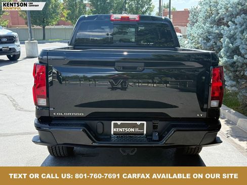 Used 2023 Chevrolet Colorado LT w/ LT Convenience Package image 7