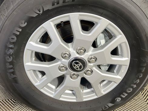 Used 2025 Toyota Tacoma SR w/ SR Upgrade Package RWD image 14