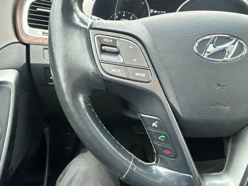 Used 2017 Hyundai Santa Fe Limited AWD/4WD image 23