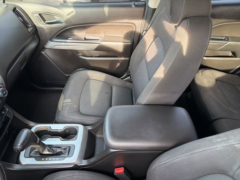 Used 2016 Chevrolet Colorado LT w/ LT Convenience Package image 43