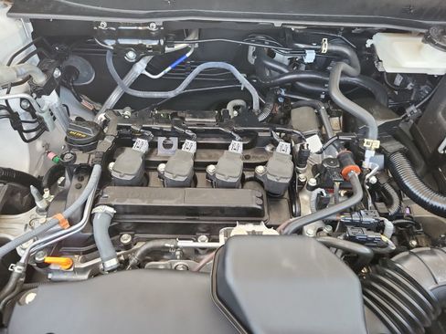 Certified 2025 Honda CR-V LX image 22