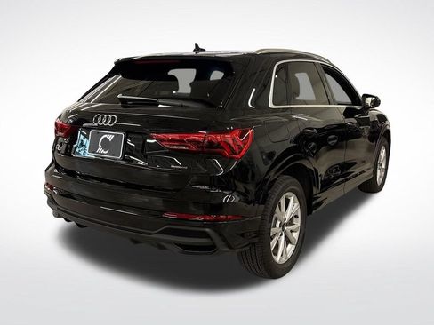 Certified 2025 Audi Q3 2.0T Premium Plus w/ Premium Plus Package AWD/4WD image 5