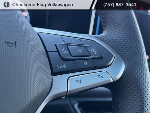 New 2026 Volkswagen Tiguan SE R-Line image 38