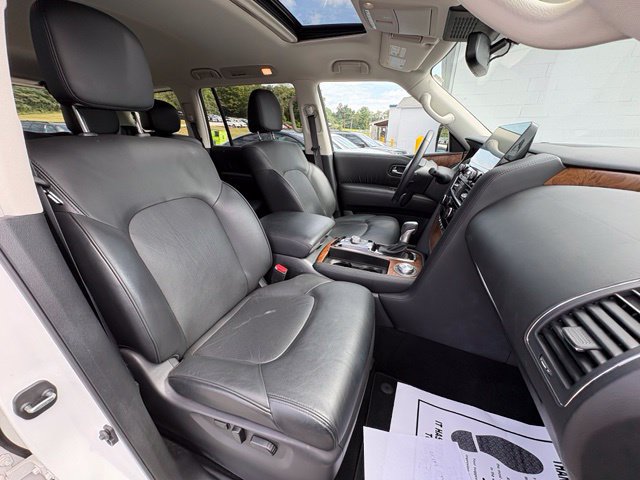 Used 2023 Nissan Armada SL w/ Cargo Package AWD/4WD image 32