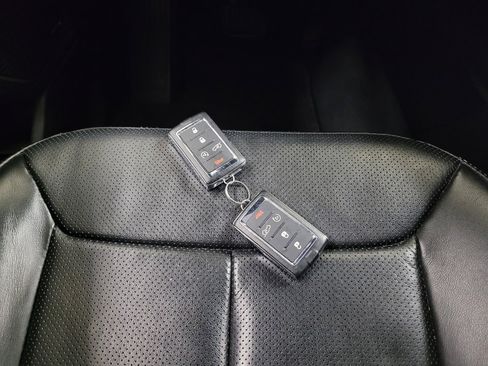 Used 2022 Jeep Grand Cherokee Limited 4xe w/ Luxury Tech Group II image 32