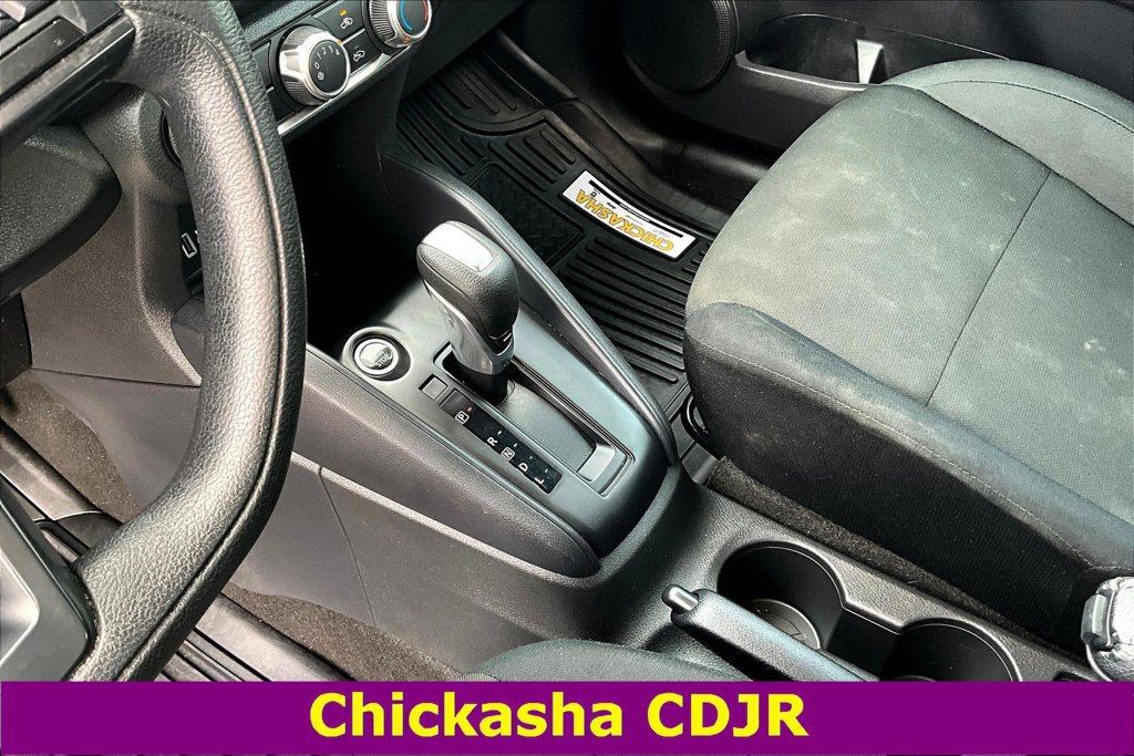 Used 2025 Nissan Kicks Play S FWD image 17