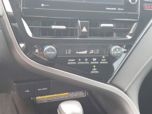 Used 2021 Toyota Camry XSE FWD image 23