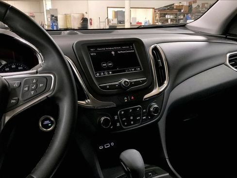 Used 2024 Chevrolet Equinox LT AWD/4WD image 6