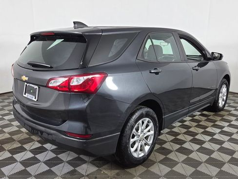Used 2020 Chevrolet Equinox LS AWD/4WD image 8
