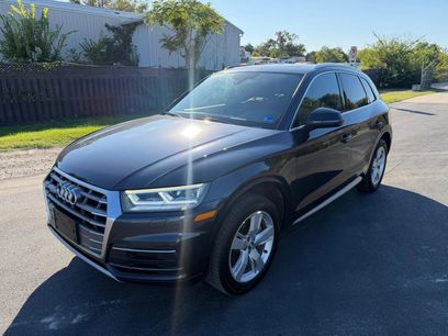 Used 2019 Audi Q5 2.0T Premium Plus w/ Premium Plus Package