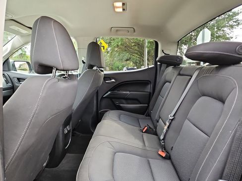 Used 2021 Chevrolet Colorado LT image 26