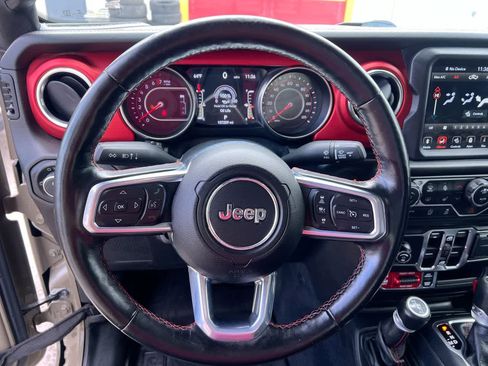 Used 2020 Jeep Gladiator Rubicon AWD/4WD image 14