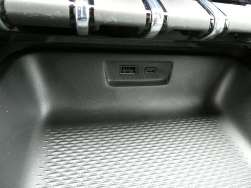 New 2026 GMC Terrain AT4 w/ Convenience Package III AWD/4WD image 19