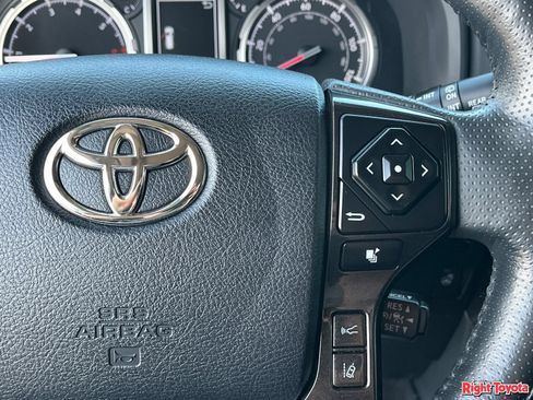 Certified 2024 Toyota 4Runner TRD Off-Road Premium w/ Moonroof Package AWD/4WD image 24