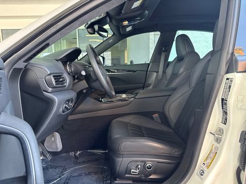 Certified 2023 Maserati Levante GT AWD/4WD image 20