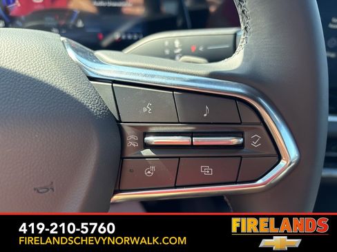 New 2026 Chevrolet Equinox LT w/ LPO, Floor Liner Package image 2