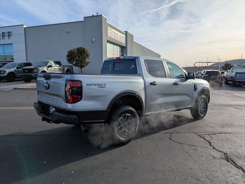 Used 2024 Ford Ranger XLT image 3