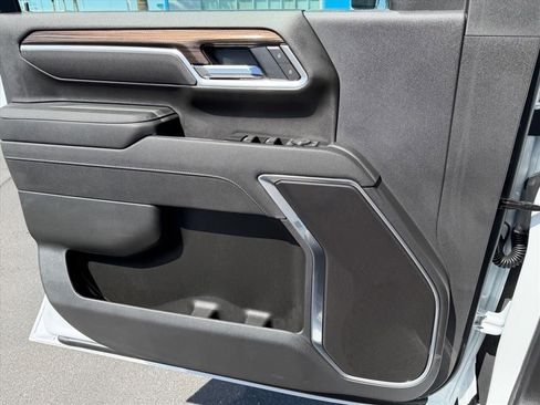 New 2026 Chevrolet Silverado 2500 LT w/ Trail Boss Package image 9