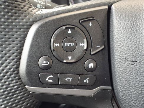Used 2023 Honda Passport EX-L image 32