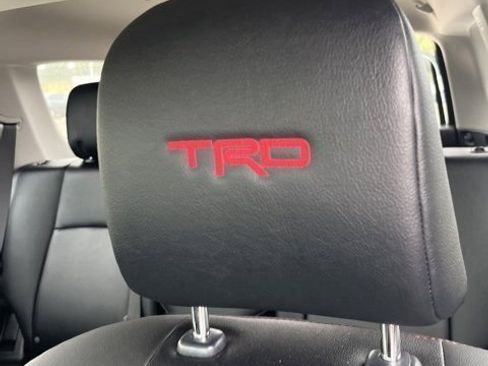 Used 2024 Toyota 4Runner TRD Off-Road Premium image 14