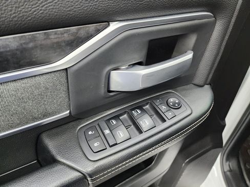 Used 2019 RAM 2500 Big Horn AWD/4WD image 44