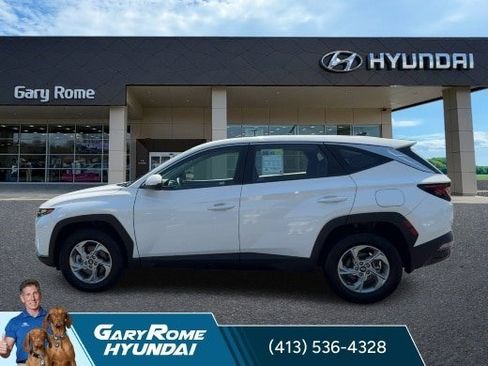 Used 2023 Hyundai Tucson SE AWD/4WD image 5