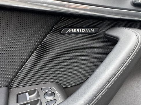 Used 2021 Jaguar F-TYPE Coupe RWD image 22