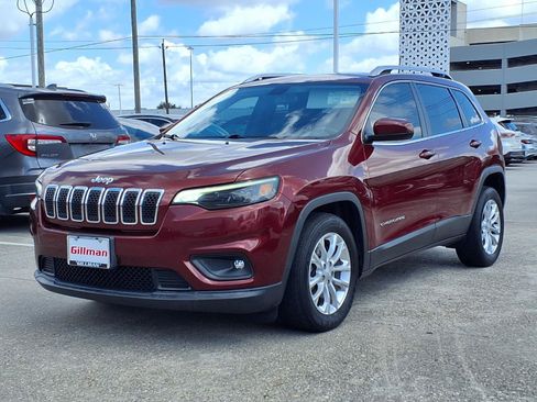 Used 2019 Jeep Cherokee Latitude w/ Popular Appearance Group FWD image 5