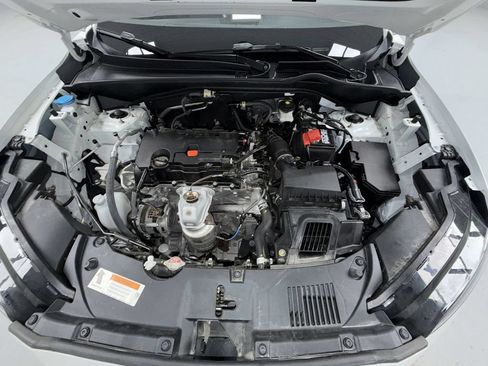 Used 2025 Honda HR-V Sport image 19