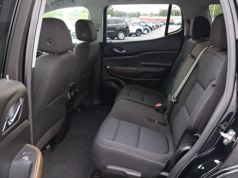 Used 2022 GMC Acadia SLE AWD/4WD image 5