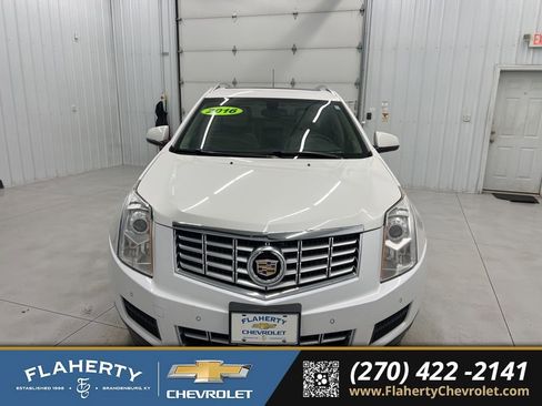 Used 2016 Cadillac SRX Luxury image 7