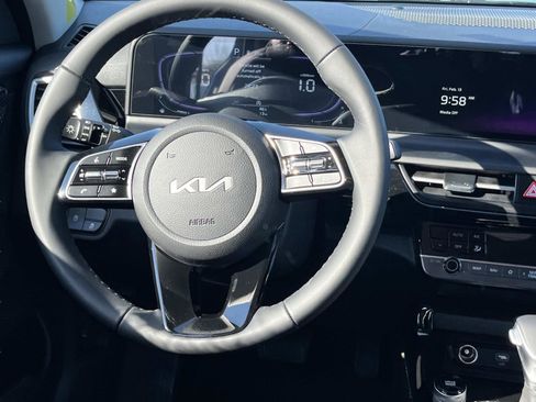New 2026 Kia Seltos S image 10