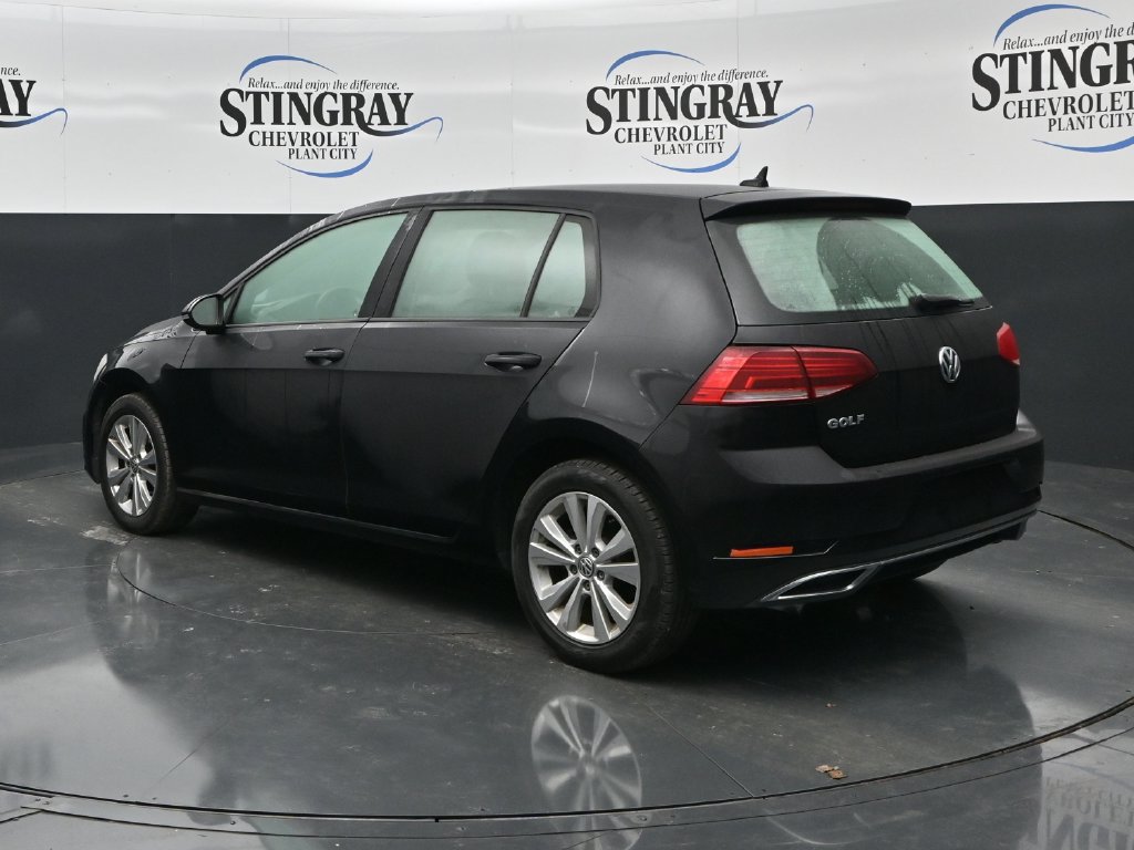 Used 2020 Volkswagen Golf 4-Door FWD image 5