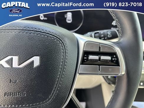 Used 2024 Kia Telluride SX Prestige w/ Towing Package AWD/4WD image 24