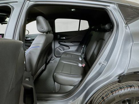 New 2026 Buick Envista Sport Touring w/ Convenience I Package FWD image 12