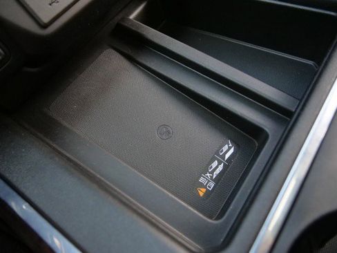 Used 2021 GMC Sierra 2500 Denali w/ Denali Ultimate Package image 17