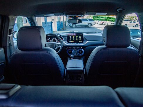 Used 2024 Chevrolet Blazer RS w/ LPO, Floor Liner Package FWD image 29