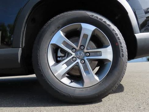 New 2025 Honda Pilot EX-L image 8