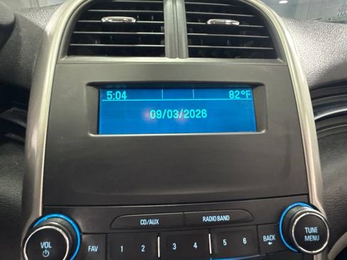 Used 2014 Chevrolet Malibu LS FWD image 19