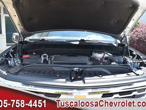 Used 2025 Chevrolet Silverado 1500 LTZ AWD/4WD image 42
