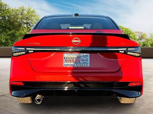New 2026 Nissan Sentra SR w/ Floor Mat Package FWD image 4