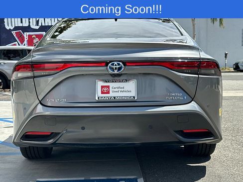 Used 2021 Toyota Mirai RWD image 5