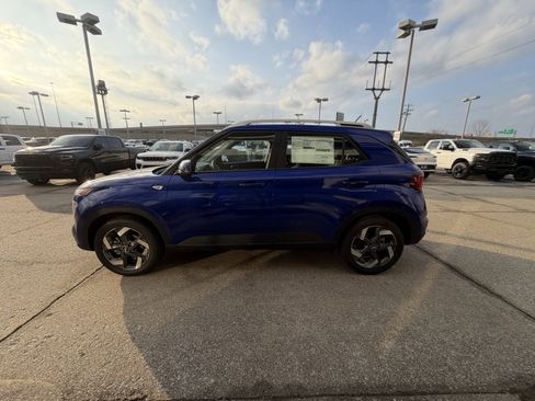 New 2026 Hyundai Venue SEL image 13