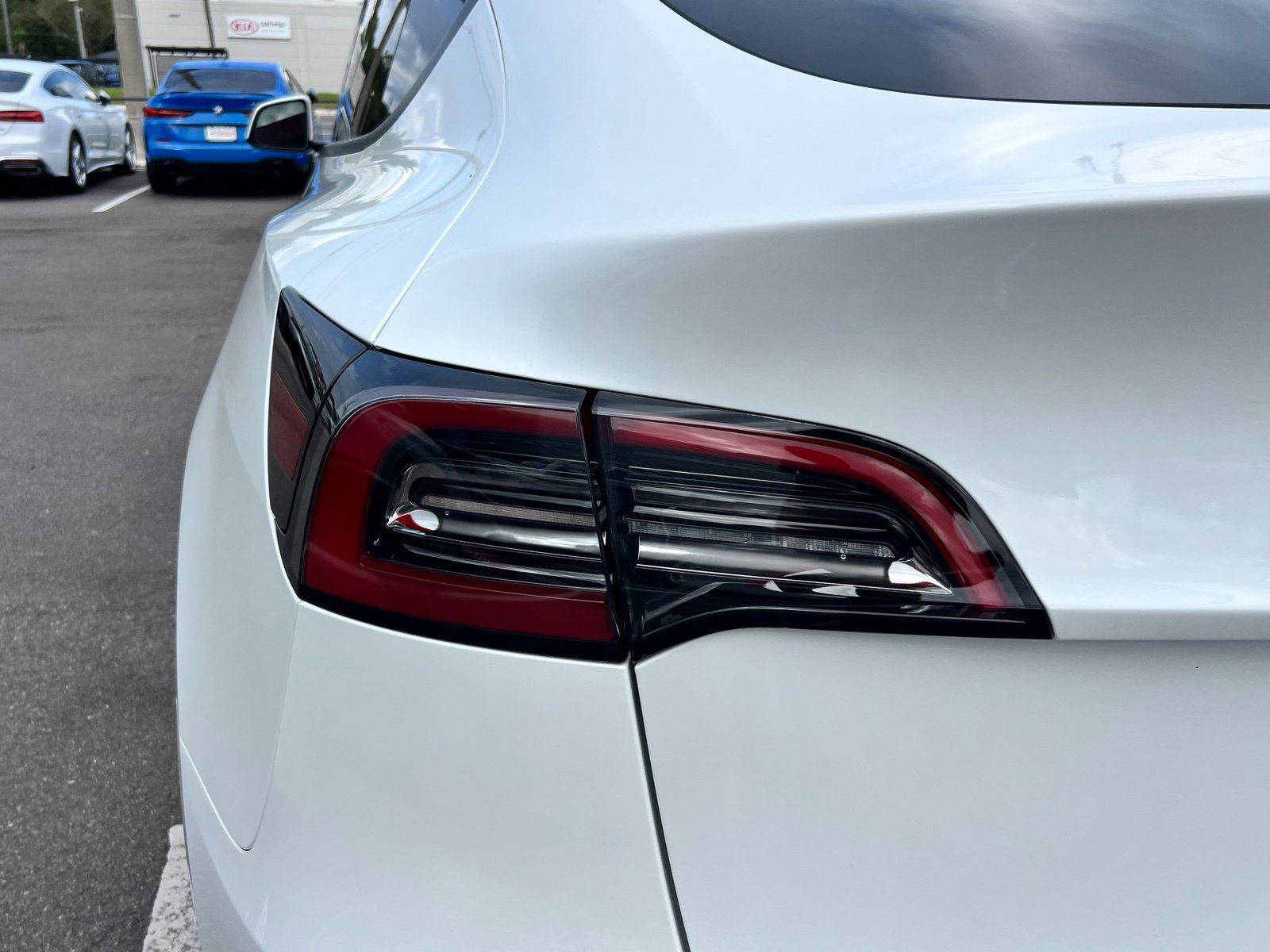 Used 2025 Tesla Model Y Long Range RWD image 27