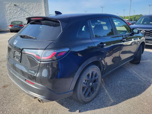 Used 2024 Honda HR-V Sport image 4