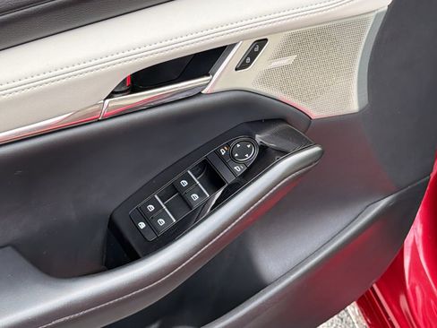 Used 2025 MAZDA MAZDA3 2.5 Turbo Sedan w/Premium Plus image 11