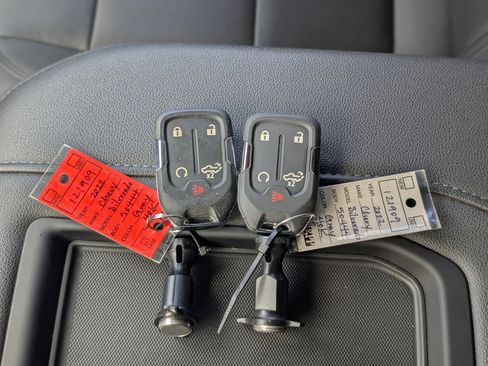 Used 2022 Chevrolet Silverado 1500 RST AWD/4WD image 40