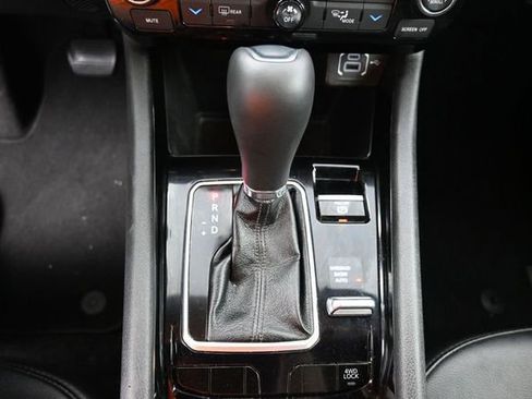 Used 2026 Jeep Compass Limited AWD/4WD image 25